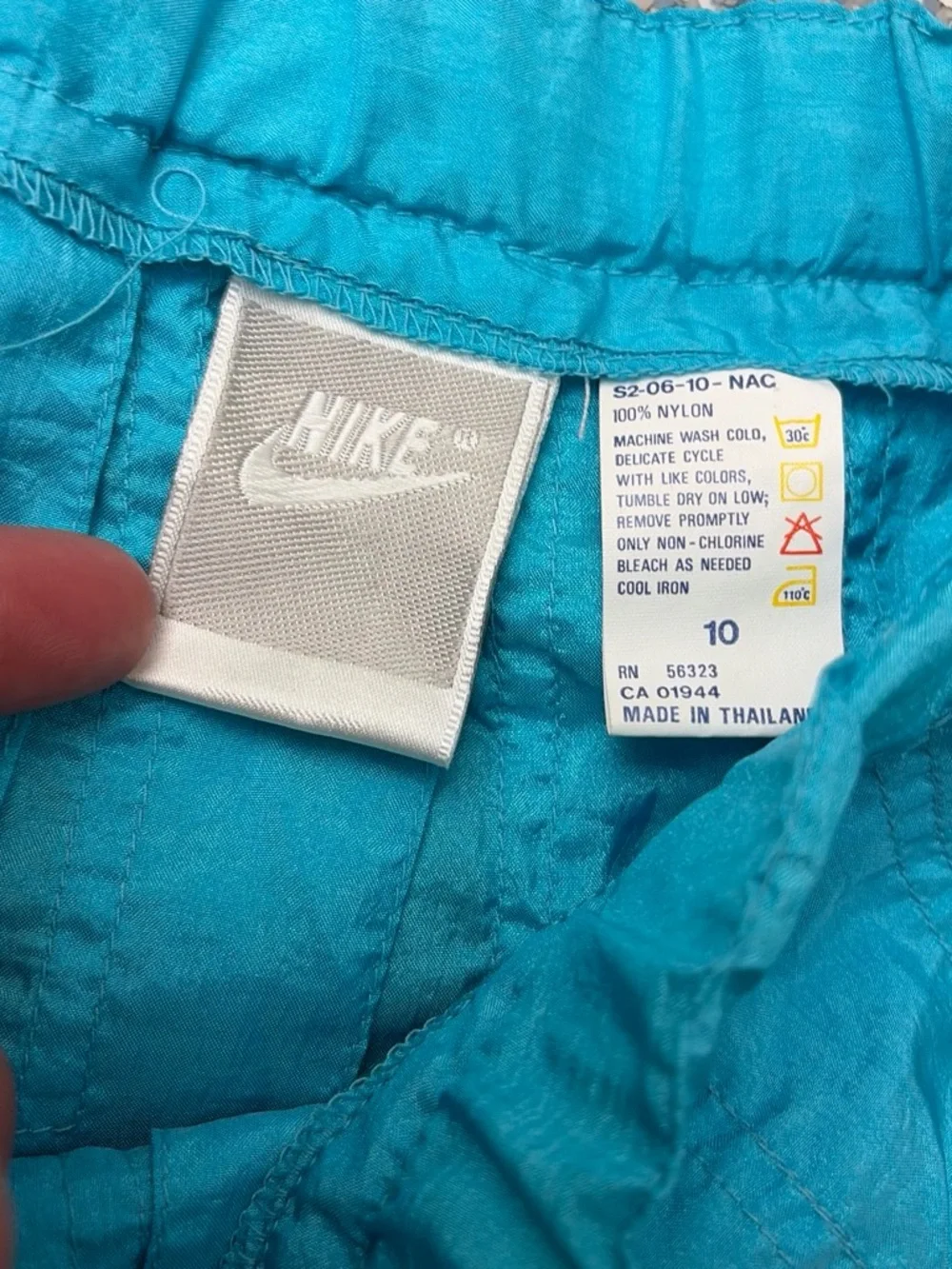 90s Nike deadstock skirt